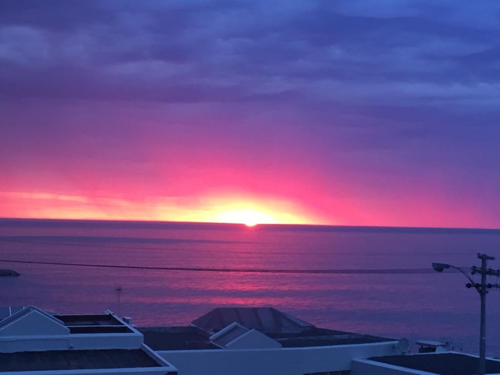 51 On Camps Bay Hotell Kapstaden Exteriör bild